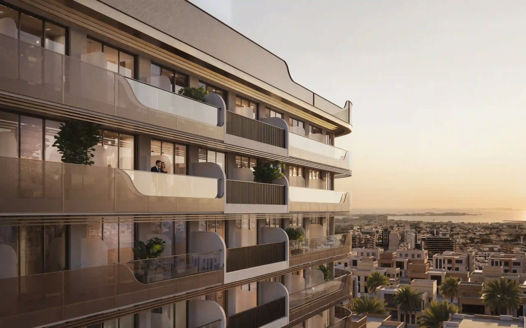 evergr1n house at jumeirah garden city - جميرا جاردن سيتي